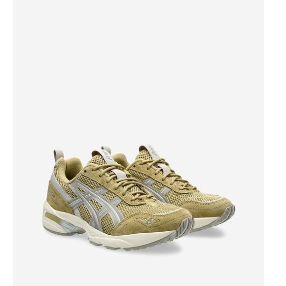 NEW Asics GEL-1090v2 Cream 1202A480-250 Women's Size 7.5 Running Sneakers - Picture 2 of 7